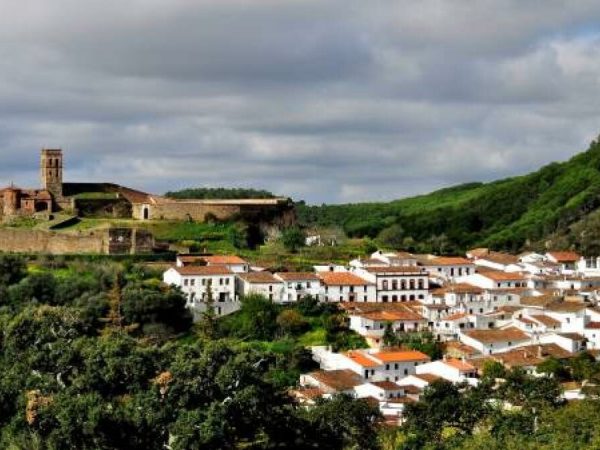 Panorámica Mezquita almonaster