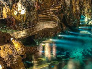 la-gruta-de-las-maravillas